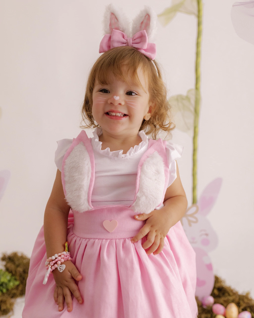 Conjunto Vestido Jardineira Luxo + Blusa Babadinhos Páscoa